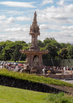 The Towering Doulton Fountain